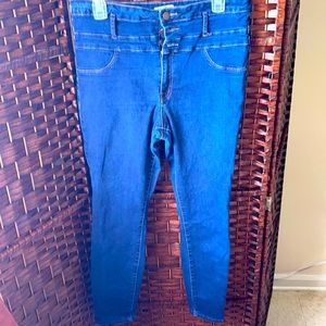 Refuge size 14 jeans